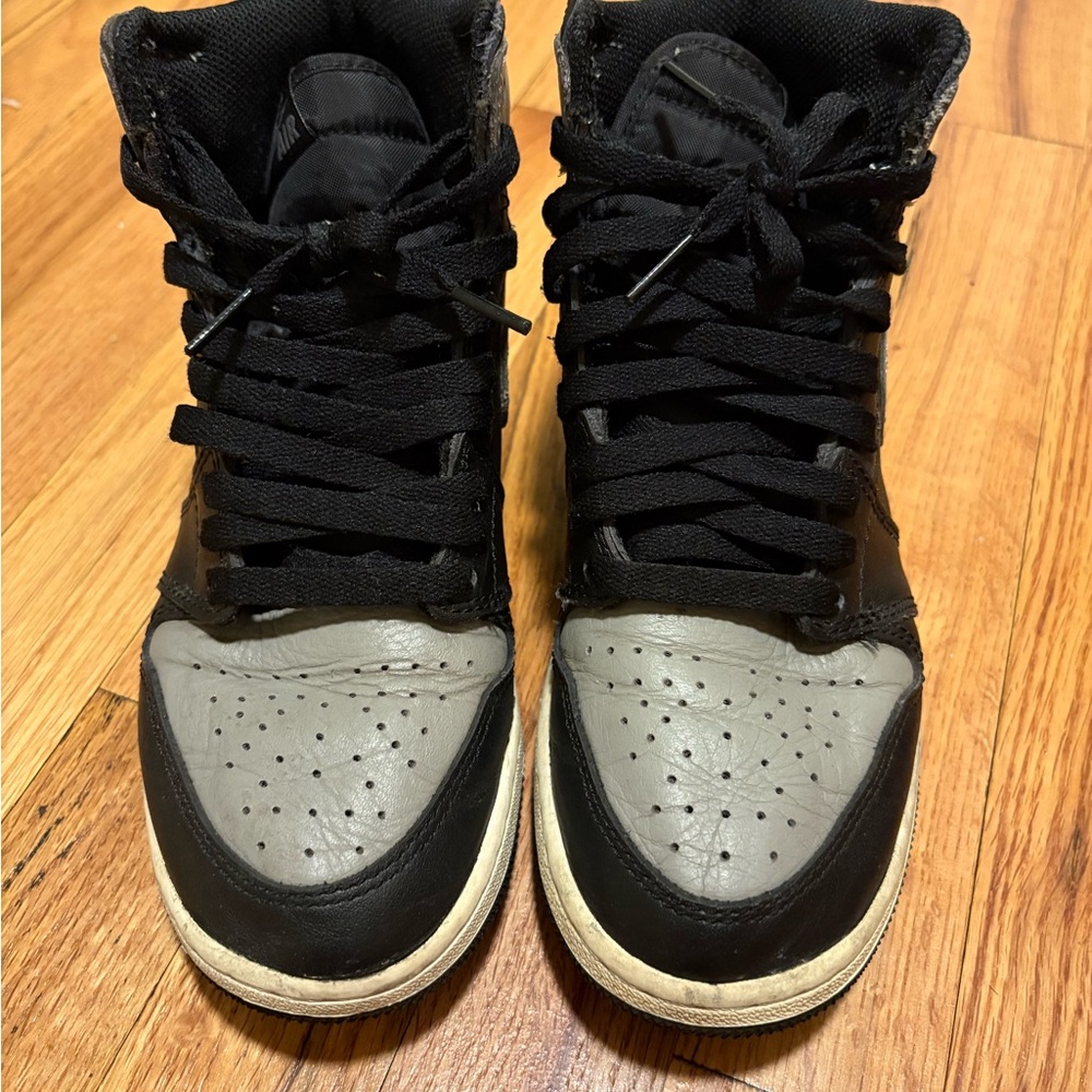 Jordan 1 high shadow size 5.5